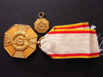 Lippe Kriegs - Ehrenmedaille + Miniatur am Band 1915 - 1918 EF