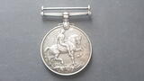 Großbritannien Medaille für Teilnehmer 1. WK 1918 mit Randgravur EF