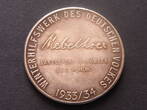 Drittes Reich Medaille Adolf Hitler Winterhilfe Gau Halle-Merseb 1933/34 Gau Halle-Merseburg, Versilbert VF