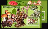 Guinea Guinea Block 1033 und 1034 postfrisch Pilze MiNr. Block 1033 und 1034 postfrisch Pilze -