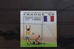 Togo Togo Block 392 mit 2395 postfrisch Fußball WM 1998 MiNr. Block 392 mit 2395 postfrisch Fußball WM 1998 -