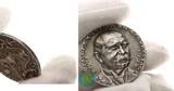 Karl Goetz. Silbermedaille 1928 90. Geburtstag von Graf Zeppelin und Taufe LZ 127. VF-EF, kl. Kratzer Revers.