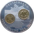 BRD Medaille 1996 Vereinigung der Mark - Inlay Prägung 1 DM und 1 DDR Mark - vergoldet Proof, fleckig