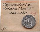 GRIECHEN. KAPPADOKIEN Drachme -96 Ariarathes IX. Eusebes Philopator 101-87 v.Chr. Jahr 5 (96/5) Mit altem Sammlertütchen. Vorderseite dezentriert
