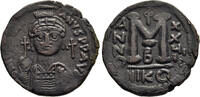 BYZANTINE EMPIRE Æ Follis of 40 Nummi Justinianus I -