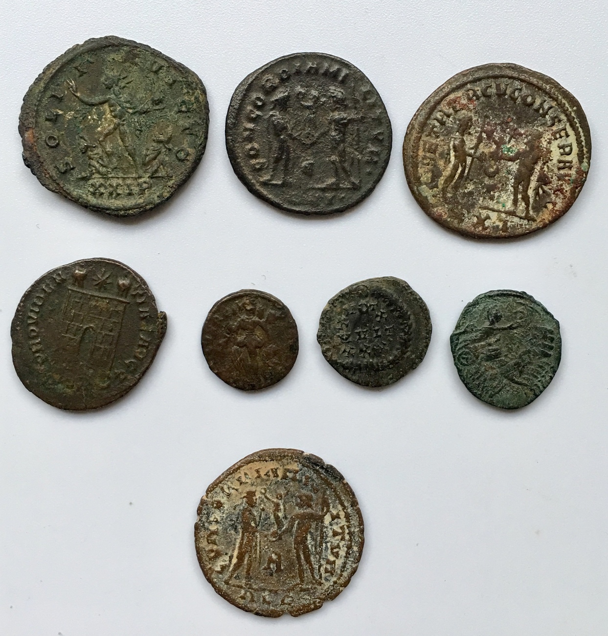 Roman Empire, Lot comprising 8 AE coins (3-4 century) | MA-Shops