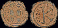 Byzantine half follis Justin II and Sophia AE half follis large K -