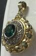um 1950 Antiker Turmalinanhänger 585er Gold Turmalin grün + vier Altschliff-Diamanten sehr gut