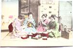 Japan Ansichtskarte Japan AK vier speisende Geishas -