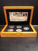 Penning De 4 Guldens van Wilhelmina & Penning Guldenontwerp uit 1928 -