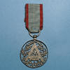 MEDALS Franc Paris. -maçonnerie. Les Hospitaliers de la Palestine. Insigne ajourée. Maillechort -