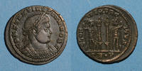 ROMAN EMPIRE Cent Constantin II, césar (317-337). énionalis. Trèves, 1ère officine. 322-323. R/: deux soldats -