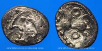 CELTIC COINS Eduens. Bourgogne. Quinaire à la tête casquée, 1er siècle AC -