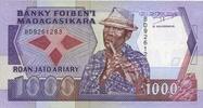 OTHER FOREIGN NOTES 1 000 francs 1988 Madagascar.  / 200 ariary I 10.45 US$  +  11.38 US$ shipping