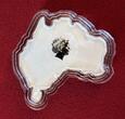 Australien 1 Dollar Silbermünze - 1 oz Silver Coin OVP 2015 Australian Map Shaped Coin - Redback Spider - Rotrückenspinne BU colorated (slightly toned) with orig. packaging