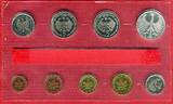 Bundesrepublik Deutschland 10,68 DM, Kursmünzensatz mit 5 DM Silberadler 1972 J Hamburg Spiegelglanz /in Original Hartfolie, z. T. angelaufen, siehe Bild