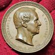 Deutschland Germany Kaiserreich Preußen Bronzemedaille 1859 Alexander von Humboldt Kosmos Fec. H B Loos Dir. Hohes Relieff Ultra high relief AU small scratches Patina brown sm. Spots