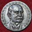 Germany Deutschland Karl Götz Medaille Weißmetall White Metal 1909-DATED Langstreckenflug Friedrichshafen München Ehrenbürger Graf Zeppelin unc min. scr.