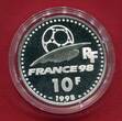 Frankreich 10 Francs Silbermünze Fußball-Weltmeisterschaft 1998 - Brasilien / Brazil proof in capsule with certificate, orig. packaging