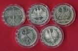 Bundesrepublik Deutschland Western Germany 5 x 5 DM Mark Gedenkmünzen 1952-1964 Die Ersten Fünf - Germanisches Museum, Schiller, Markgraf, Eichendorff & Fichte xf