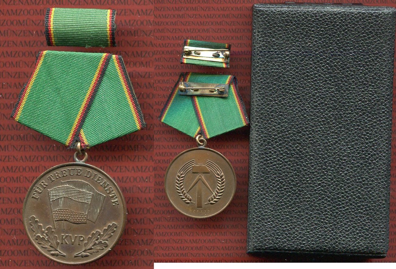 Orden Abzeichen DDR Medaille Für Treue Dienste 