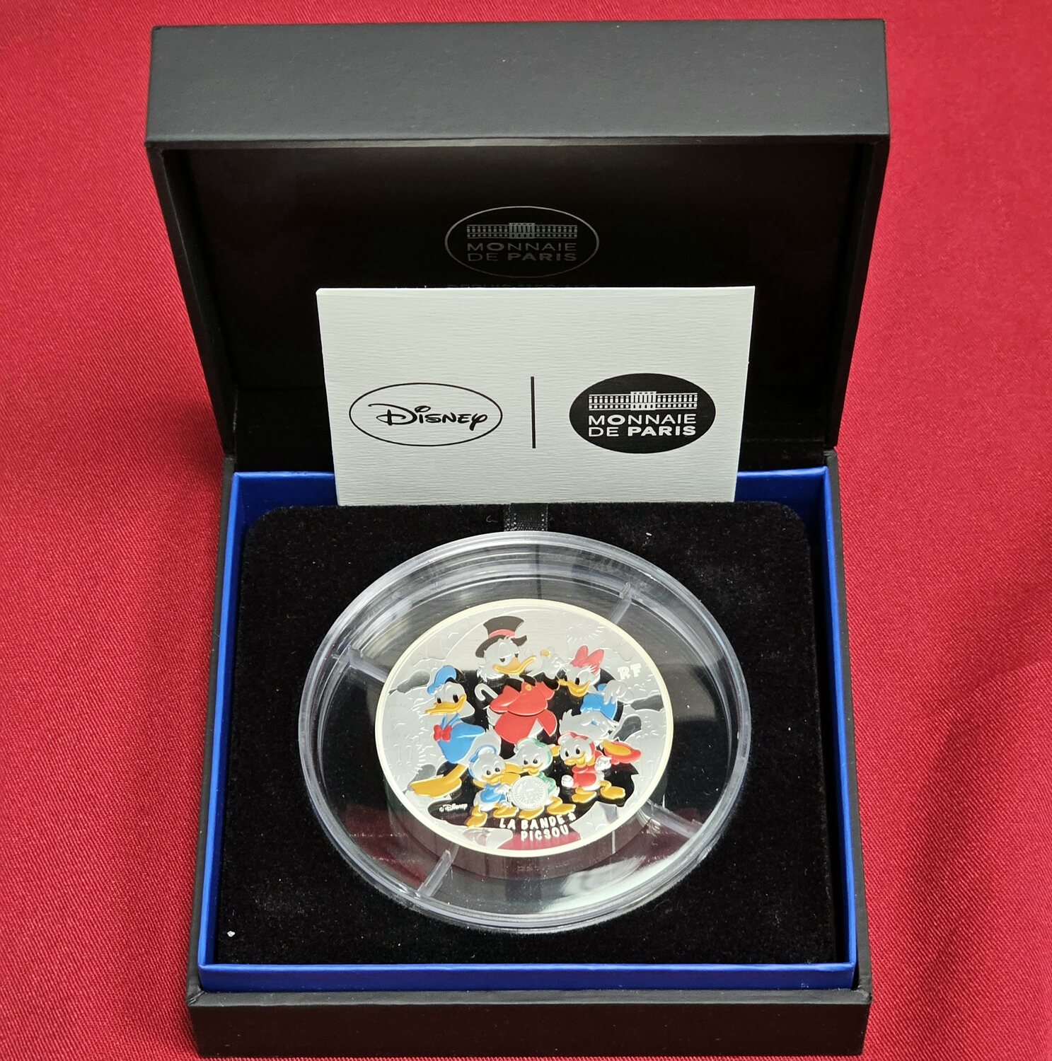 Frankreich France 50 Euro 5 Unzen Ounces Silber 2016 Disney (TM) La Bande A  Picsou Dagobert Donald Daisy Duck Family (TM) mint. 500 Proof original  Packaging | MA-Shops