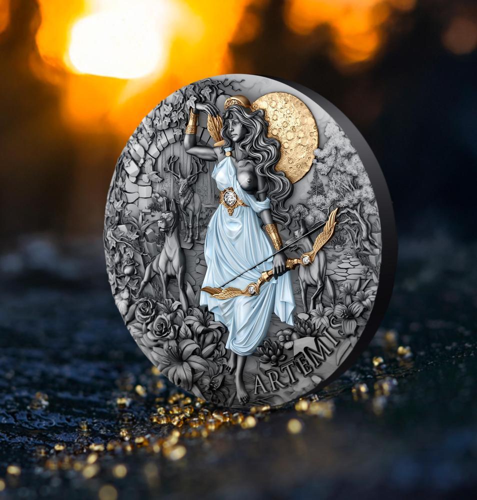 ARTEMIS 2 Oz Silver Coin 2000 Francs Cameroon 2024 Antique Finish