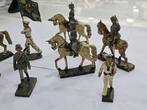3. Reich Deutschland 2. Weltkrieg 1933-1945 Elastolin Figuren , 8 Stück Lot, Wehrmacht mit starken Gebrauchsspuren.