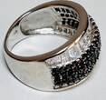 Silberschmuck 925er Silber Runde geschnitten schwarz und weiß Steinen, Silberring getragen und befindet sich in einem guten Zustand