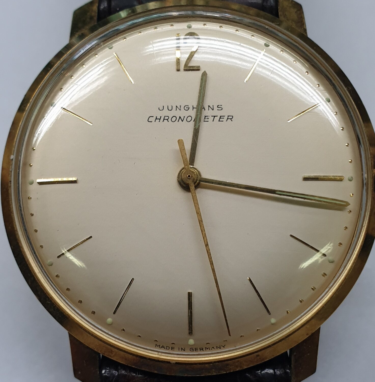 junghans chronometer gold