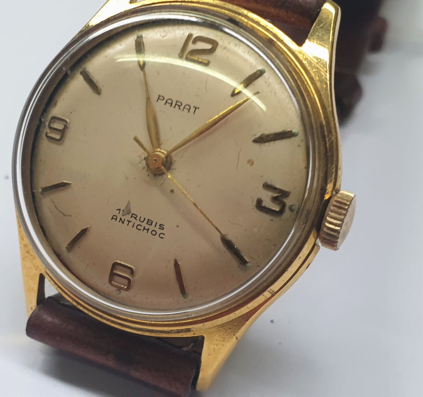 Herrenarmbanduhr vintage Alte Armbanduhr Uhr, handaufzug , 15 Rubis  Anti-Magnetic getragen, mit Gebrauchsspuren