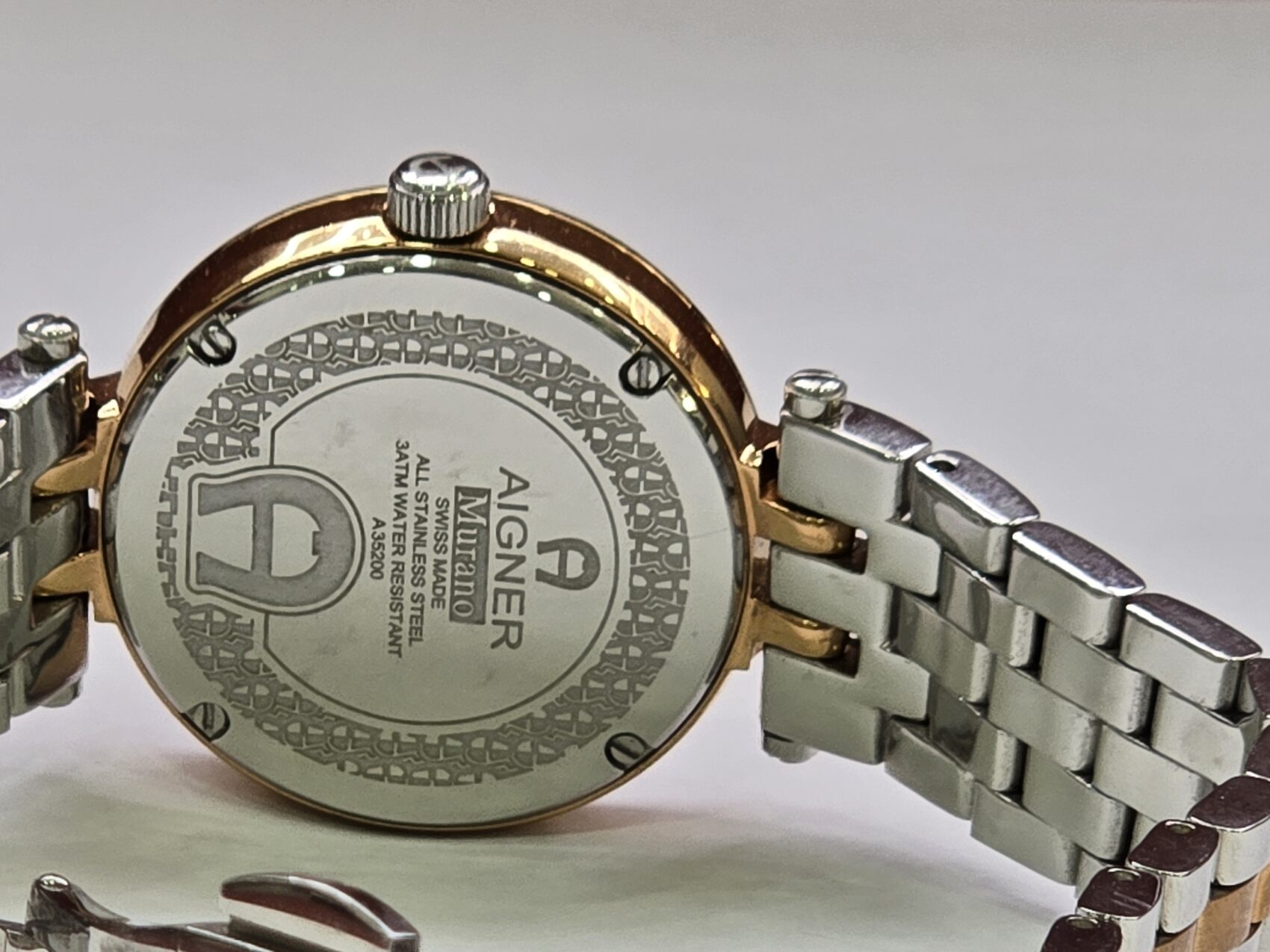 Damenarmbanduhr Aigner Damenuhr Uhr Murano Silber-Roségold A35200 mit  normalen Gebrauchsspuren, Funktionsfähig