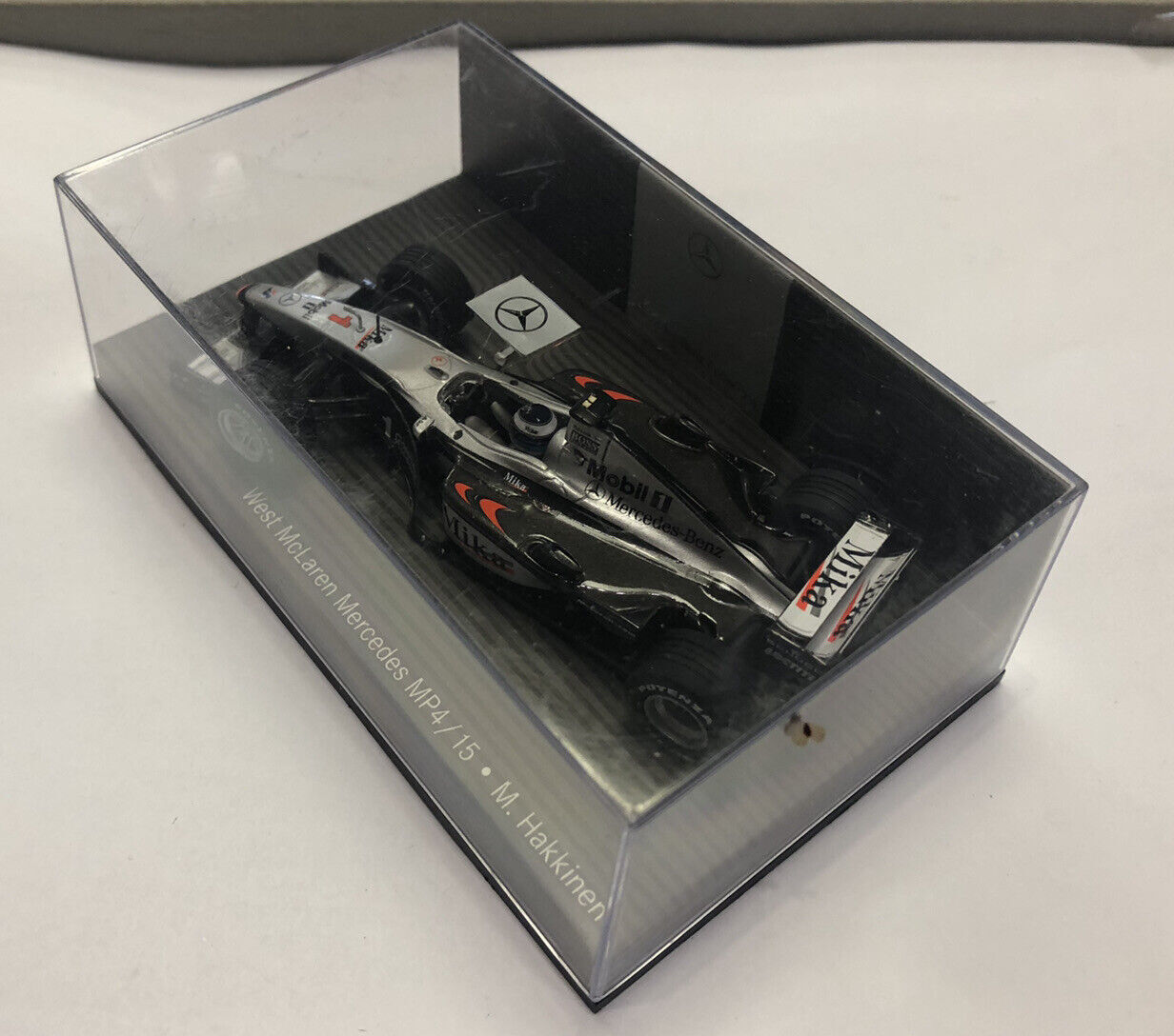 Minichamps Modellauto West McLaren Mercedes MP4/15 M 1:43 M