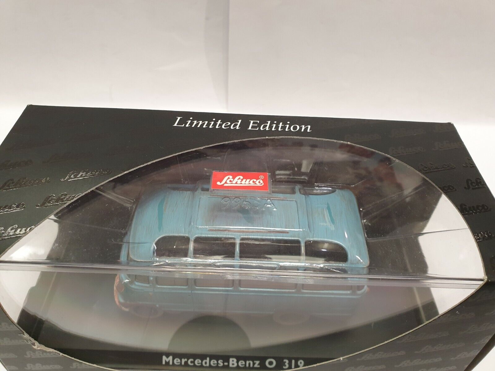 Shop für gebrauchte Modellautos - Mercedes- Benz O 319 Bus blau
