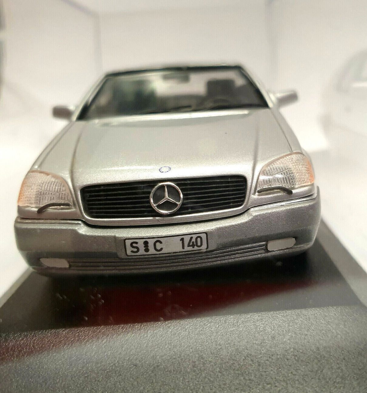 Minichamps Mercedes Benz Automodell 600 SEC SC 140 in OVP M 1:43 Русские  монеты из драгоценных