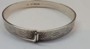 925 er Silber Armreif Silberarmreif brit. Patent No. 1052231 aus England NYMPH -
