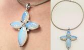 Collier von Ricardo M Länge ca. 42,5 cm mit Kreuzanhänger -