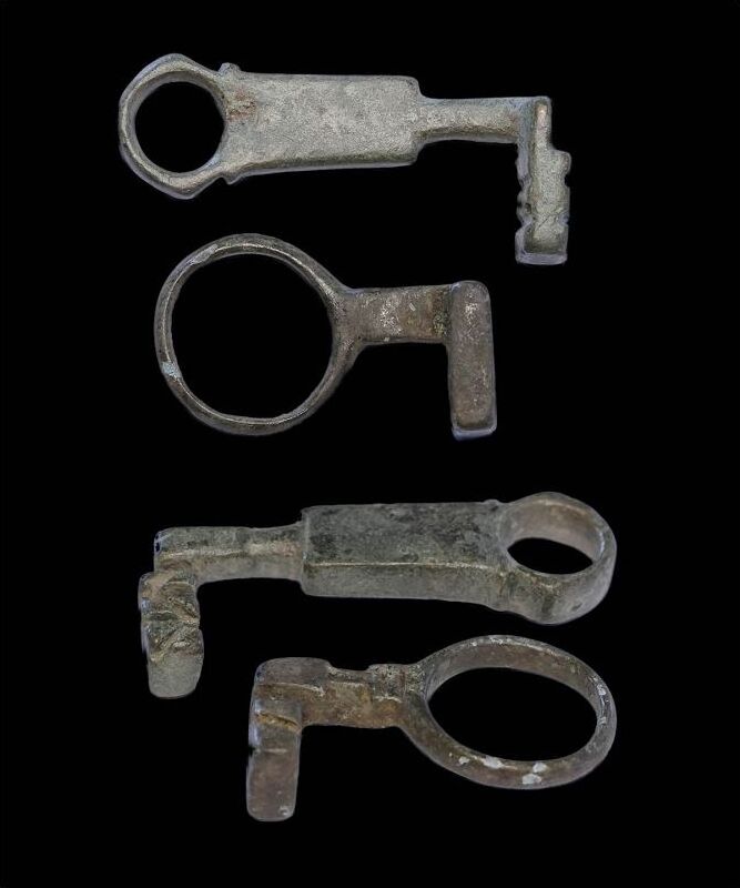 Roman Bronze Bronze Key Rings Ancient Art Finely Patinated Roman