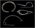 Ancient art  Lot of 4 ancient bronzes: Celtic knobbed bracelet, huge Ita... 190.77 US$  +  46.25 US$ shipping