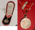 Österreich Silberne Medaille für Verdienste um die Republik Österreich am Bande im Originaletui -