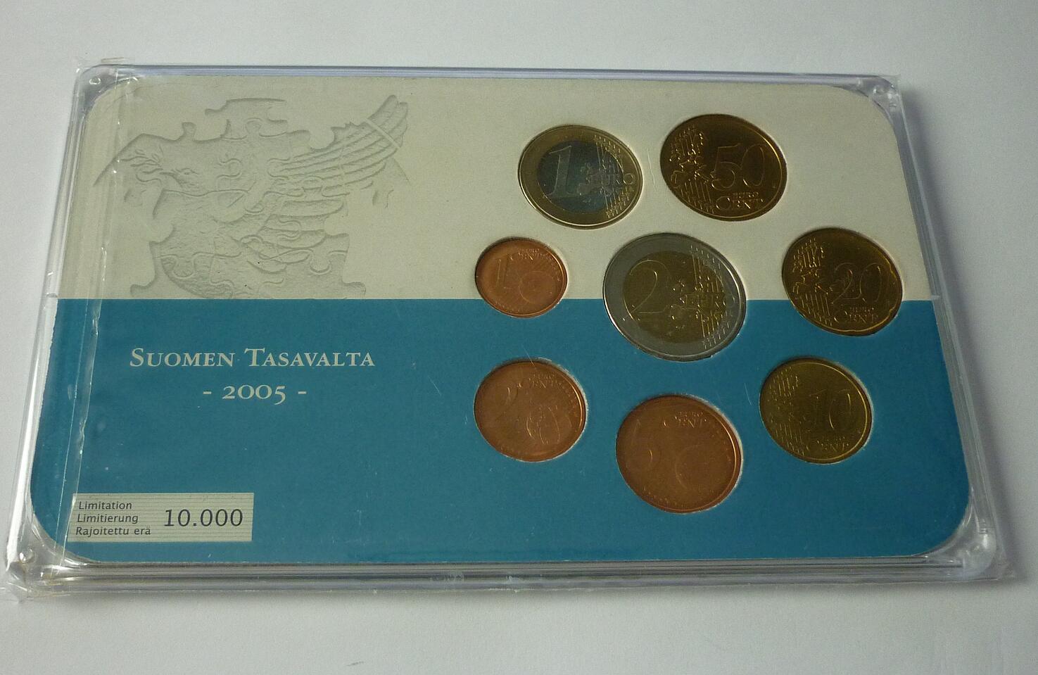 3,88 Euro 2005 Kursmünzensatz - Finnland (Suomen Tasavalta) CH UNC. im  Blister 1 € leicht verfärbt | MA-Shops