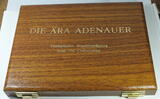 Deutschland 12 x 3,5 Gramm 1976 12 verschiedene Adenauer Medallien in .900 Gold incl. Holzschatulle proof