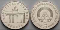 Deutschland, DDR 5 Mark Brandenburger Tor, Ku. -Ni. , <b> -Archivbild-</b> -